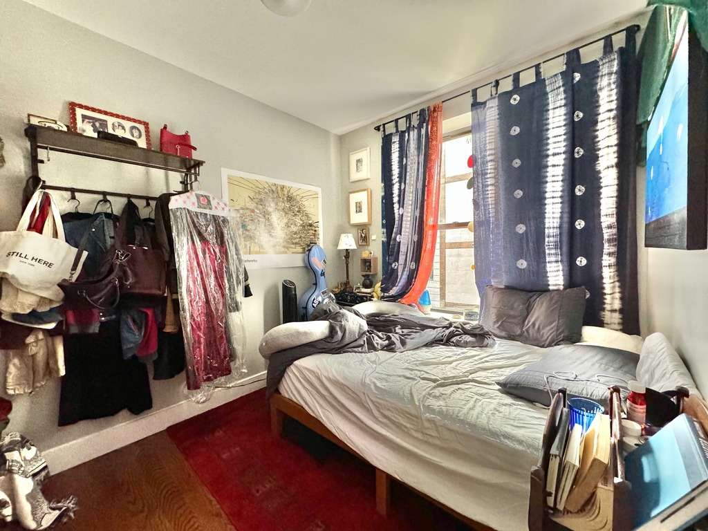 663 Hancock Street - Photo 1