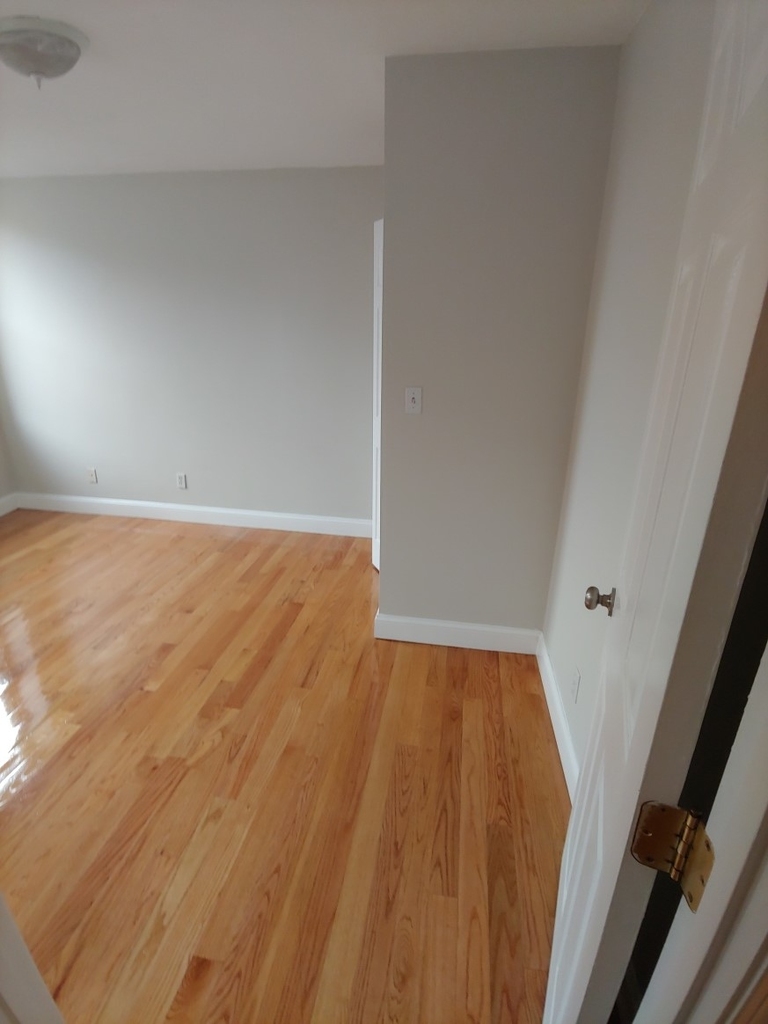 227 Hanover St. - Photo 12