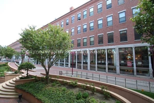 460 Harrison Ave - Photo 1