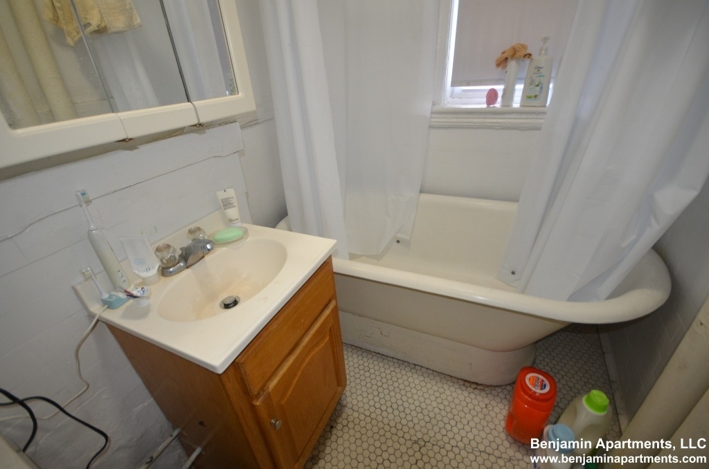 1175 Boylston Street - Photo 2