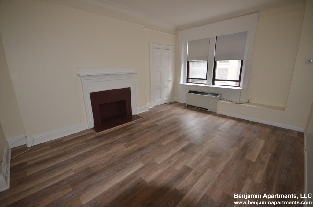 62 Boylston Street - Photo 1