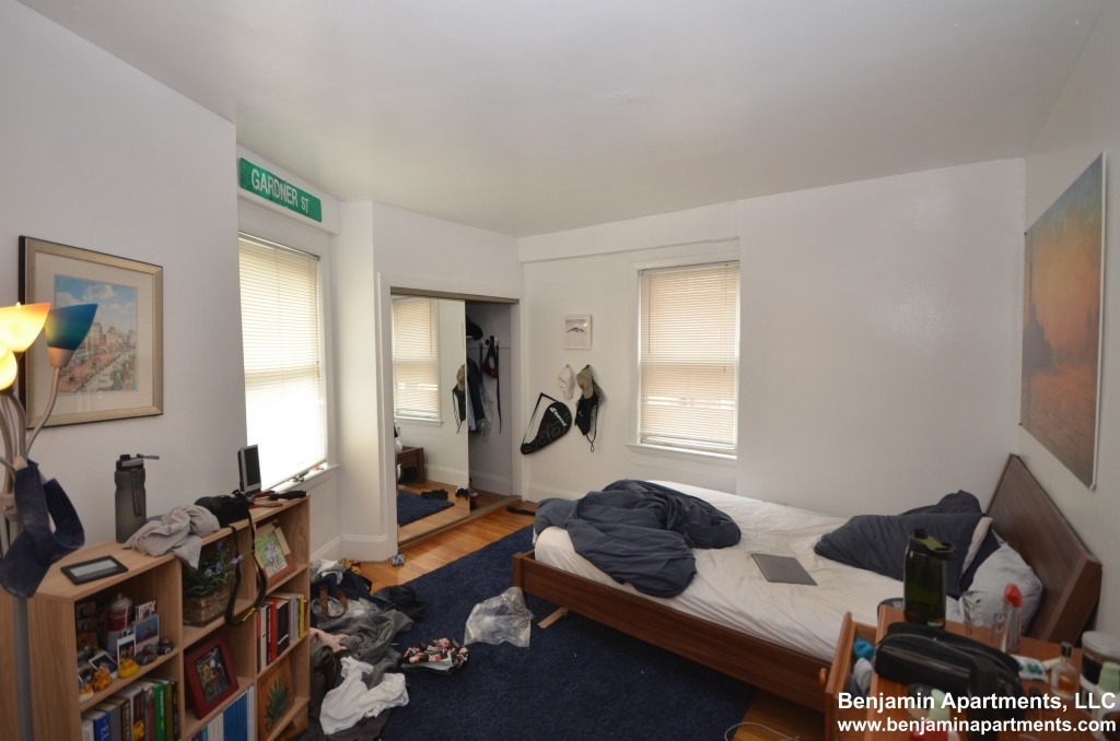 40 Sheafe Street - Photo 2