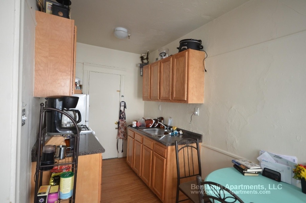 1163 Boylston Street - Photo 2