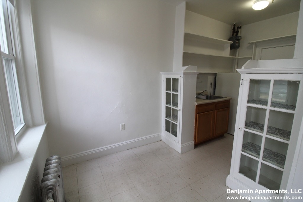 1163 Boylston Street - Photo 2