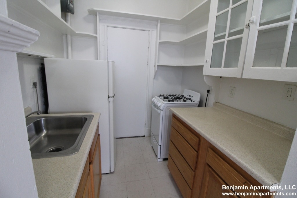 1163 Boylston Street - Photo 3