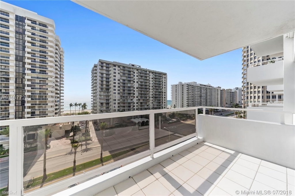 5700 Collins Ave Apt 8a - Photo 12