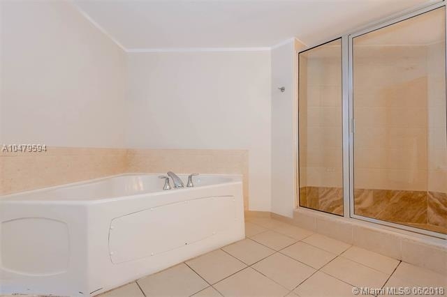 16699 Collins Ave - Photo 45