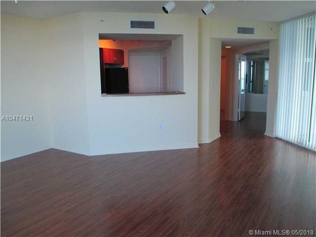 9201 Collins Ave - Photo 18