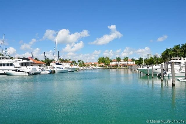 19142 Fisher Island - Photo 80