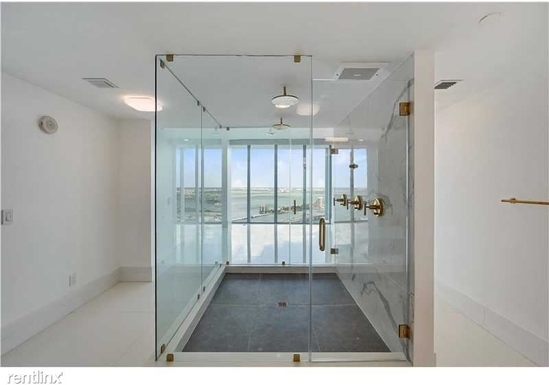 888 Biscayne Blvd - Photo 2