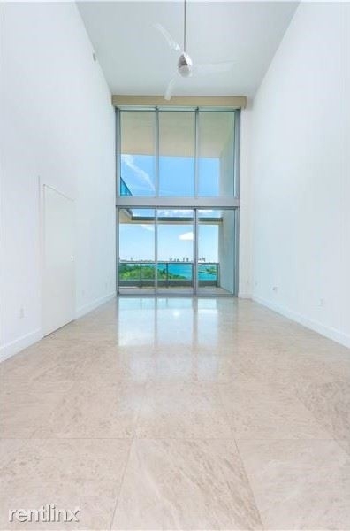 900 Biscayne Blvd # 1306 - Photo 2