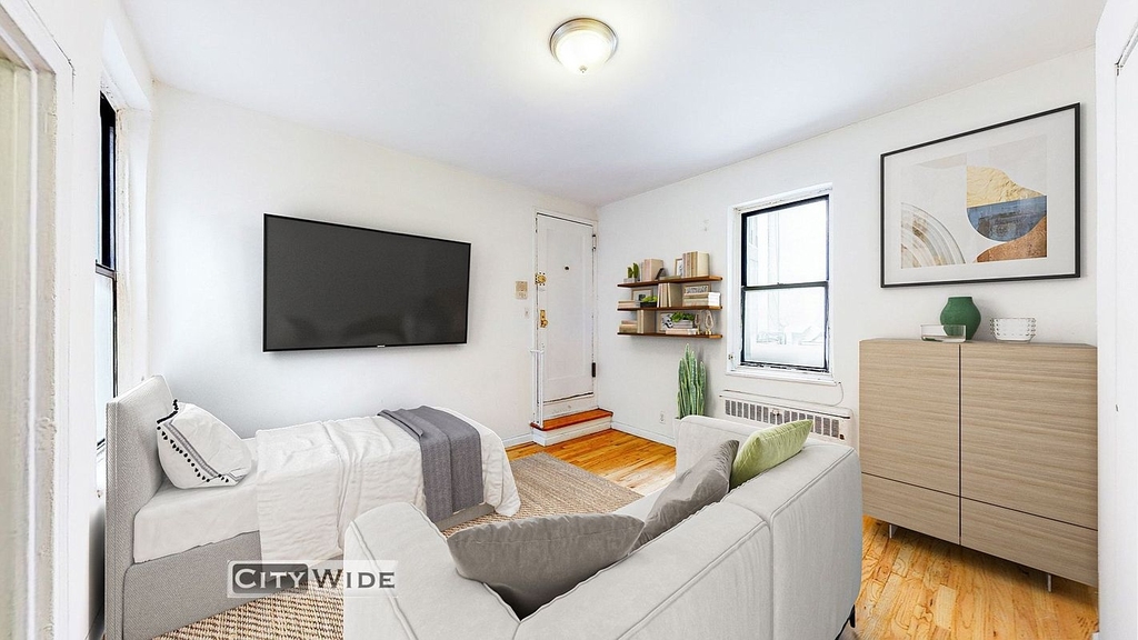 410 East 75th Street - Photo 0