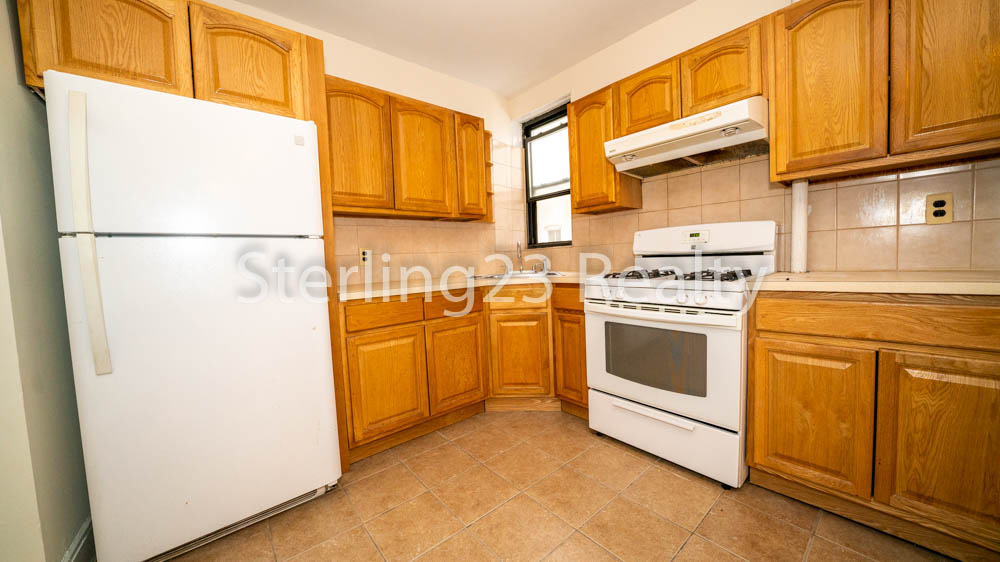 31-52 36th Street - Photo 0