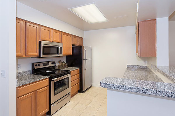 1221 24th Street, Nw - Photo 18