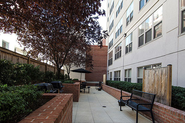 1221 24th Street, Nw - Photo 13