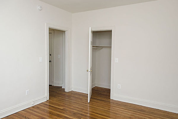 1803 Biltmore Street, Nw - Photo 9