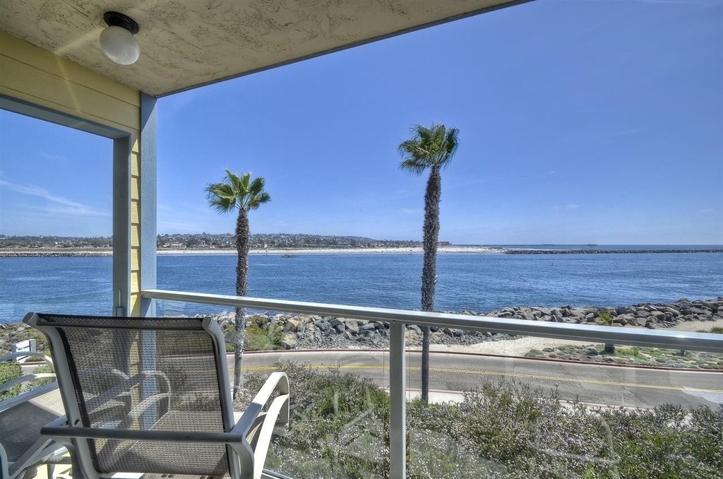 2595 Ocean Front Walk - Photo 1