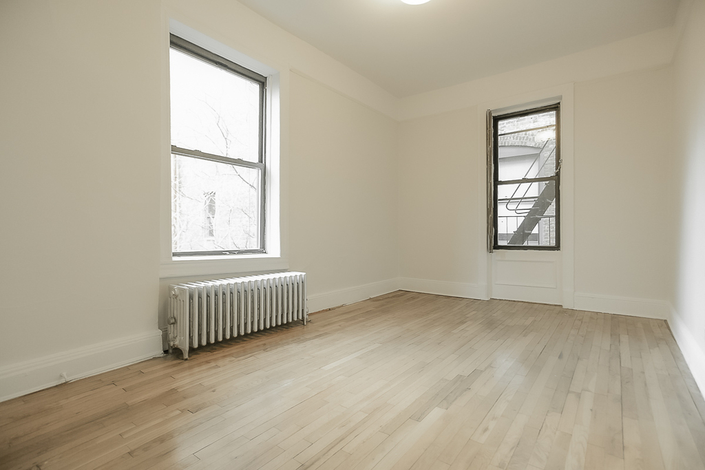 77 Lexington Avenue - Photo 3