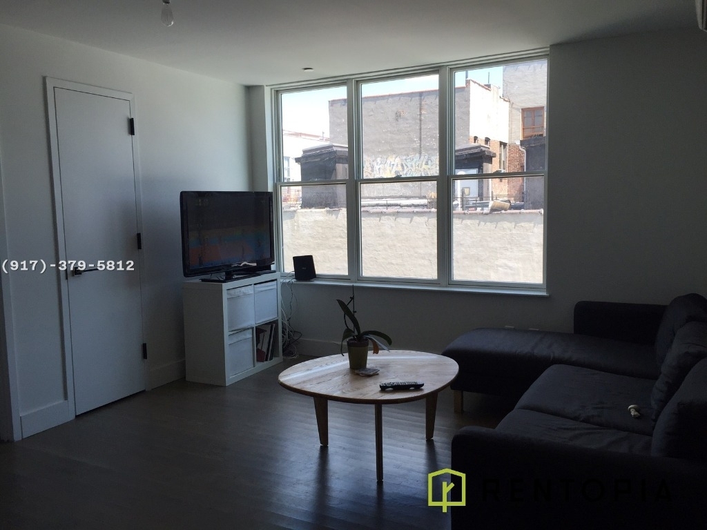 155 Meserole St - Photo 6