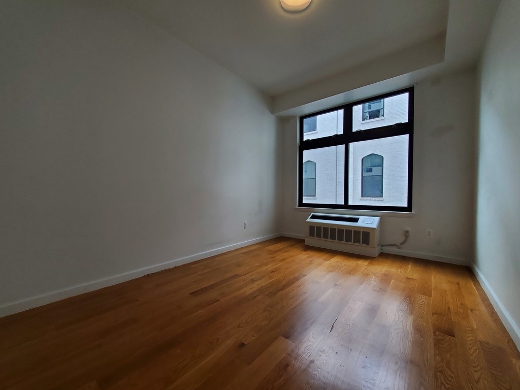 618 Bushwick Ave - Photo 3