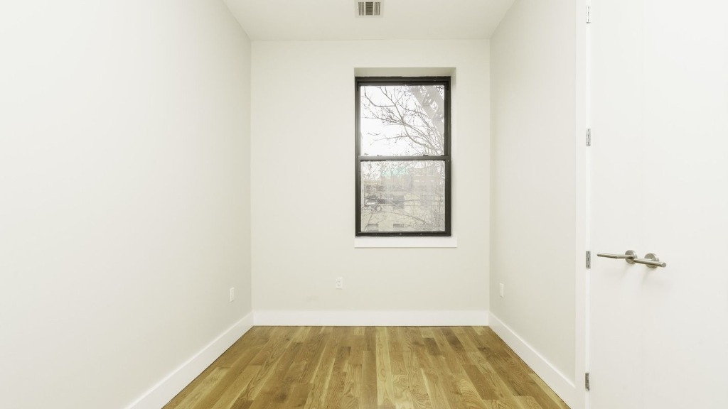 751 Dekalb Avenue - Photo 6