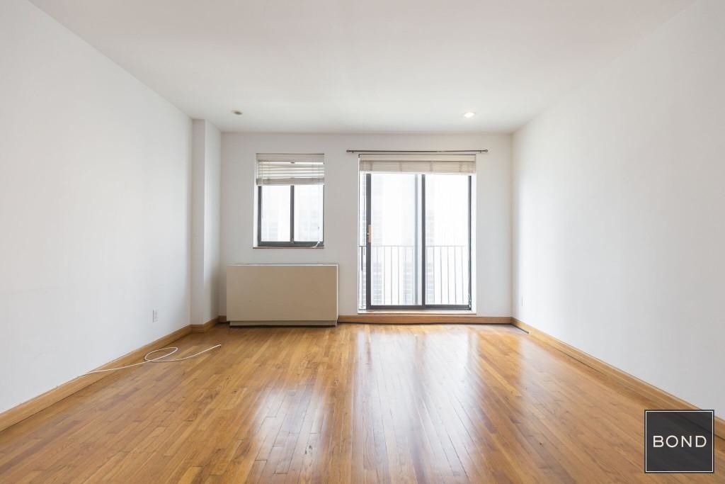 370 West 30th Street - Photo 0