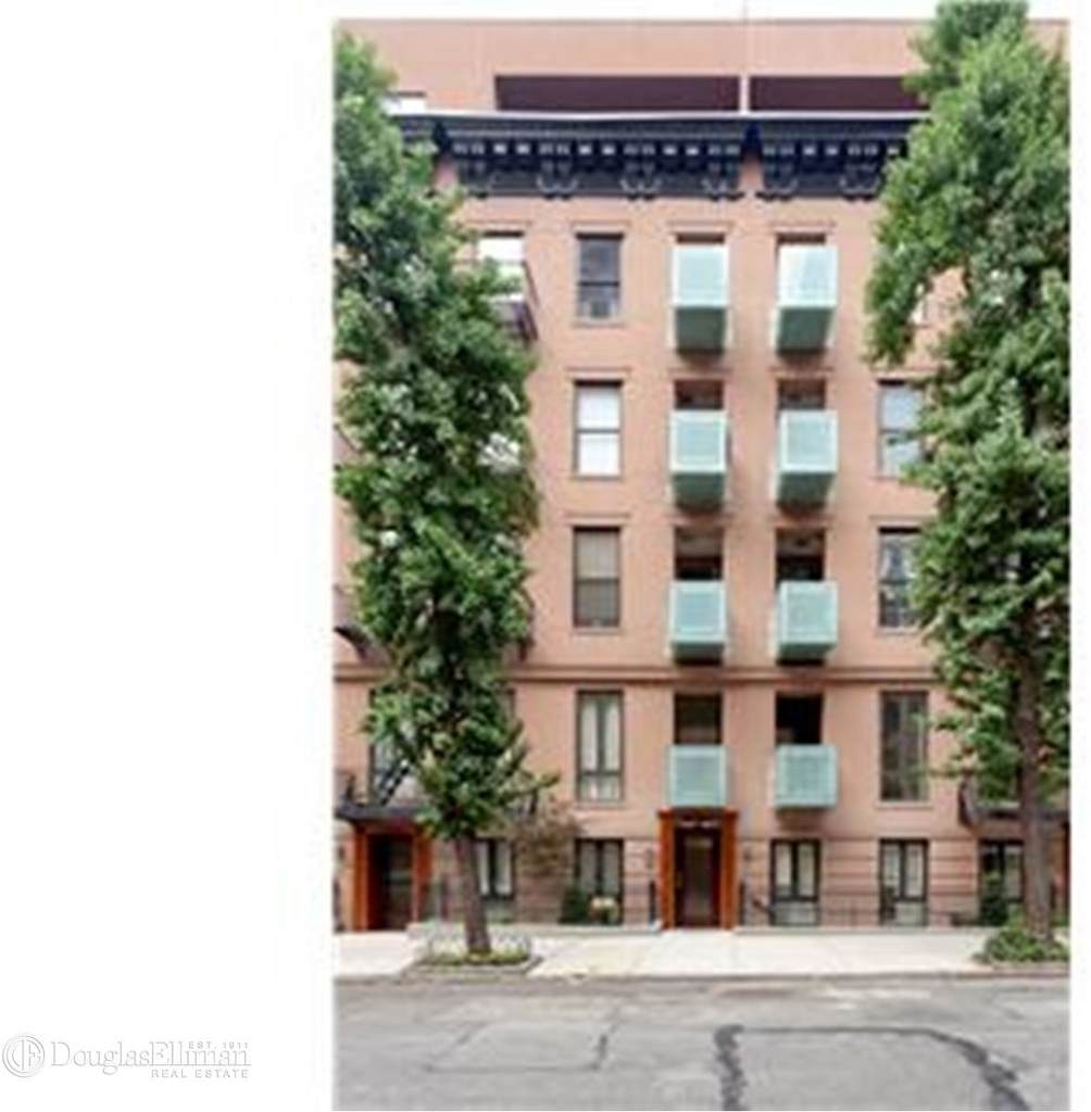 345 East 50th St - Photo 10