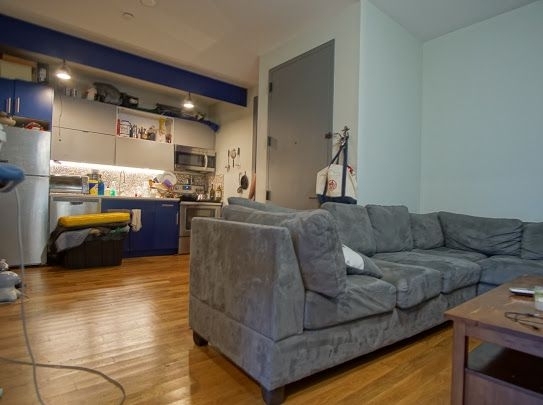 27 Woodbine St Brooklyn, NY 11221, USA - Photo 8