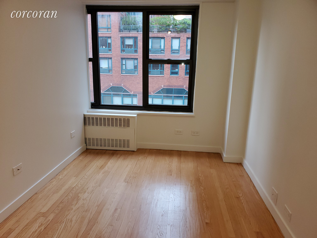 145 4th Avenue - Photo 2