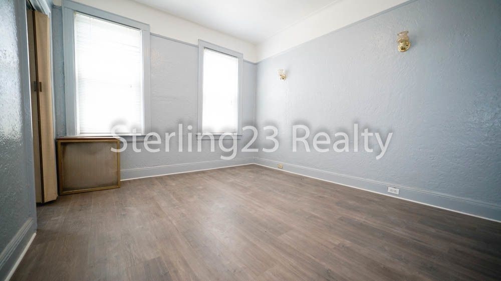 20-44 46th Street - Photo 6