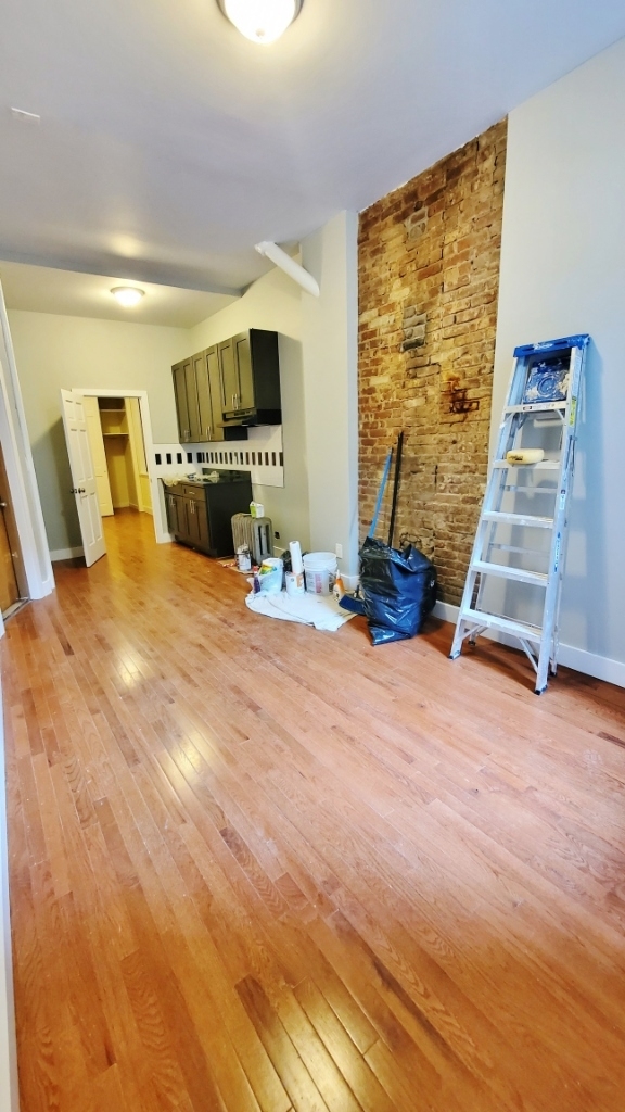 26-34 18th street, Astoria, NY 11102 - Photo 6