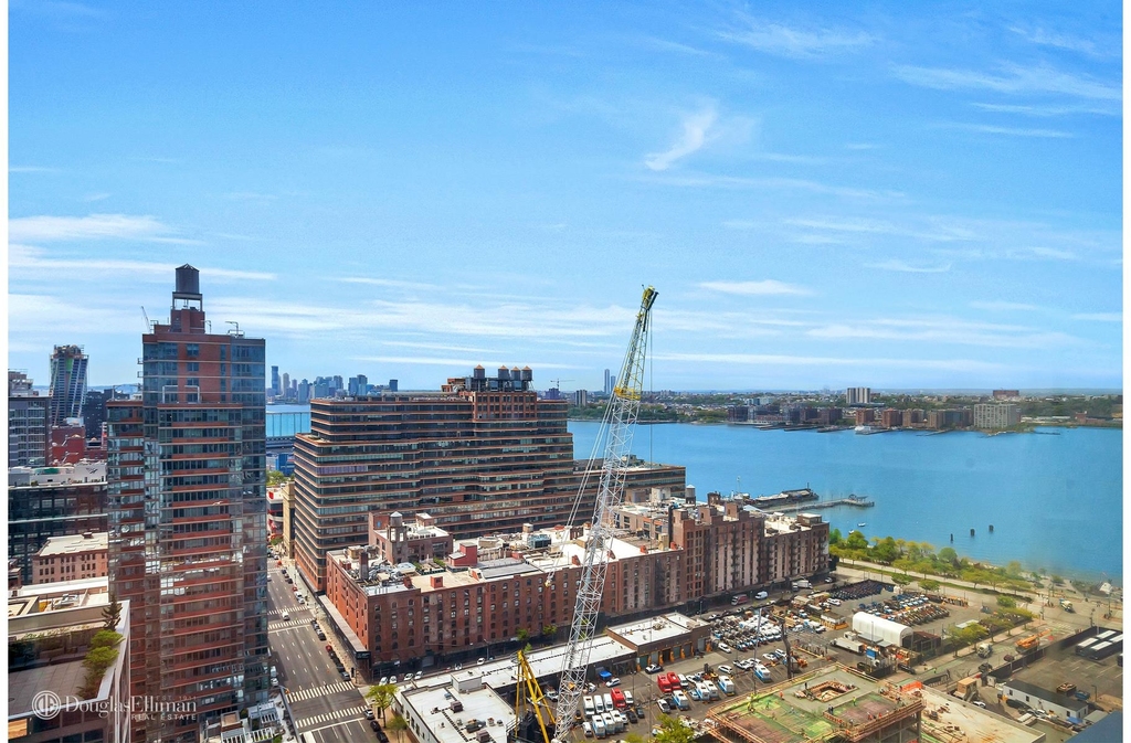 15 Hudson Yards - Photo 3