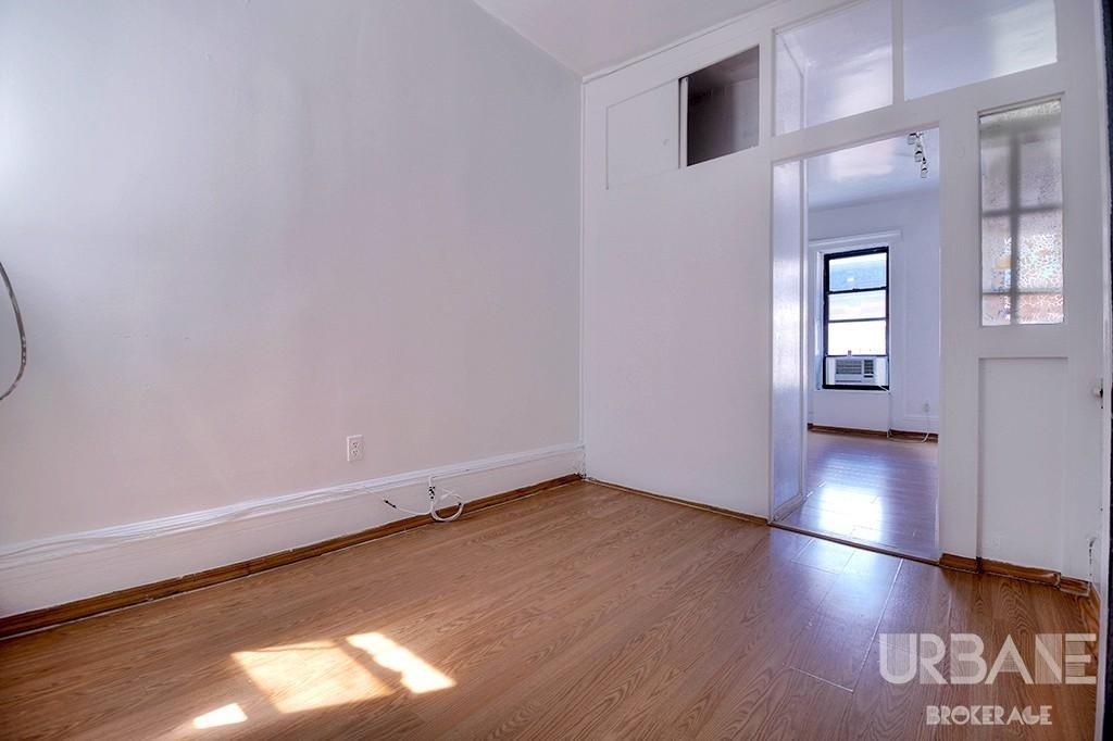 526 East 83rd Street - Photo 6