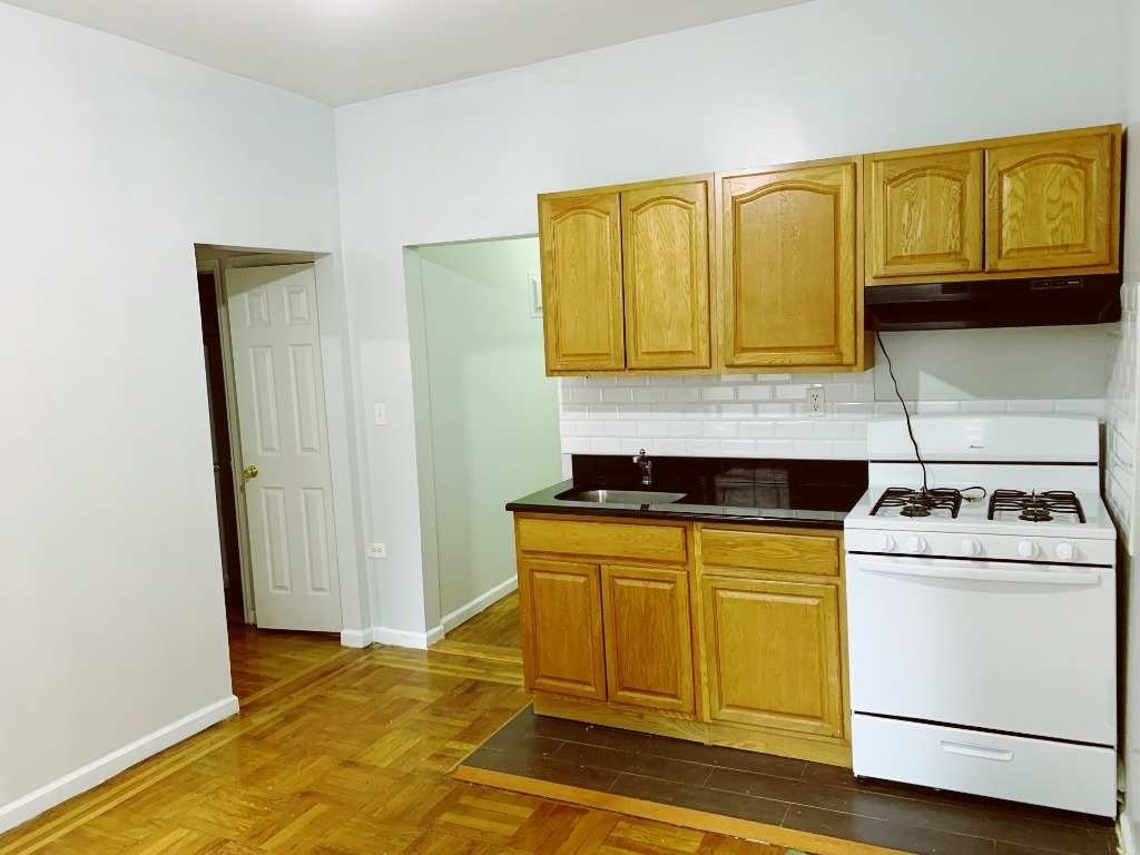 633 W 171 St - Photo 1