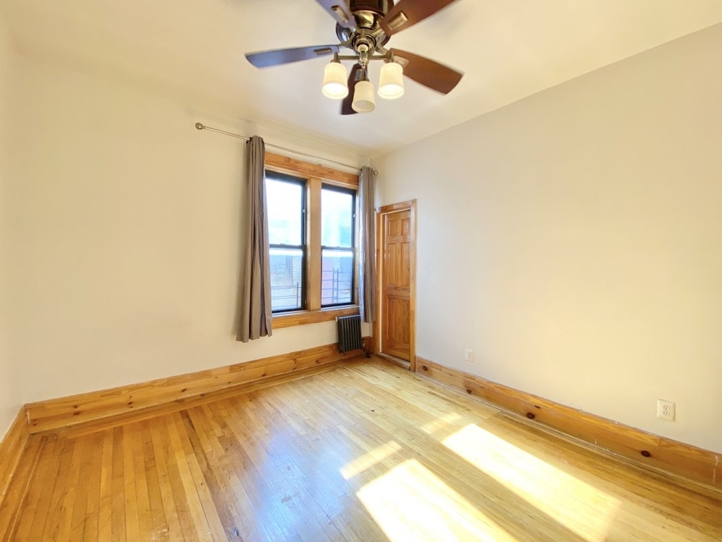 555 W 151st St - Photo 9