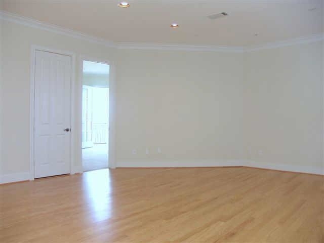 7134 Mapleridge Street - Photo 3