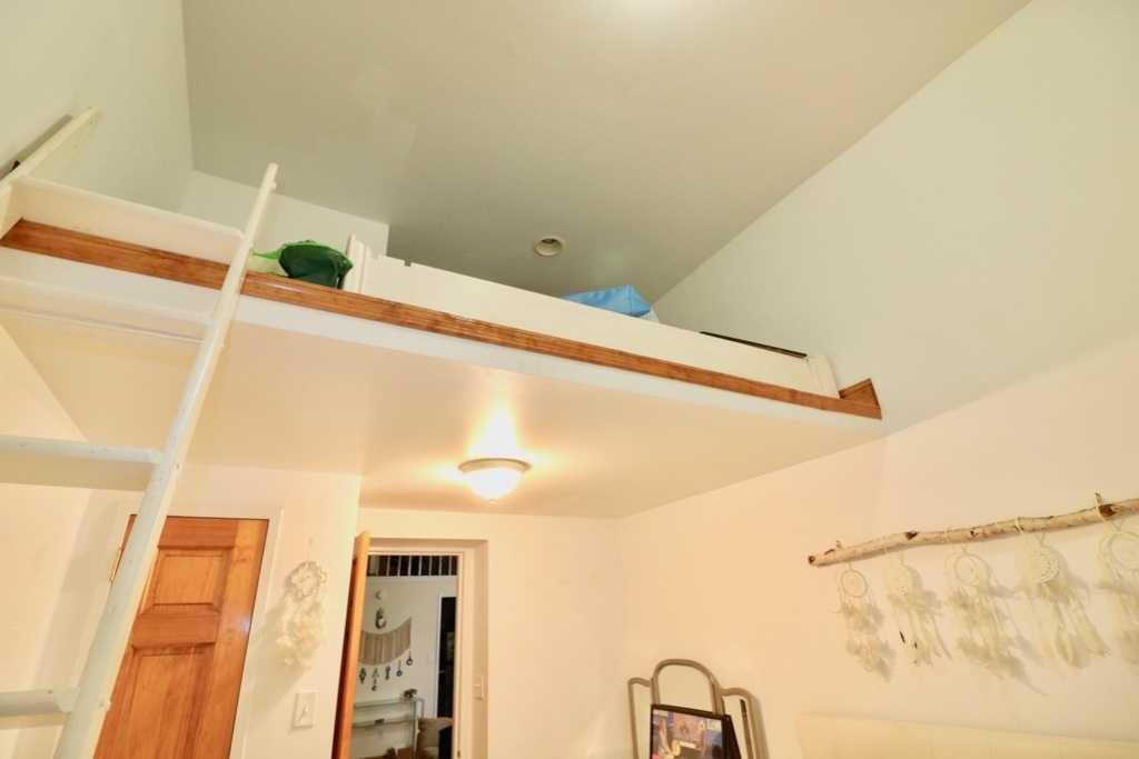 107 West 69th Street - Photo 9