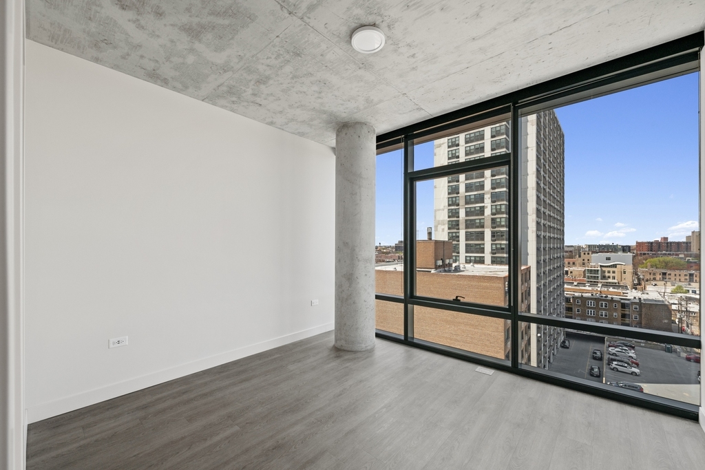 450 West Belmont Avenue - Photo 11