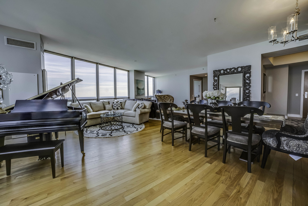 600 North Lake Shore Drive - Photo 7