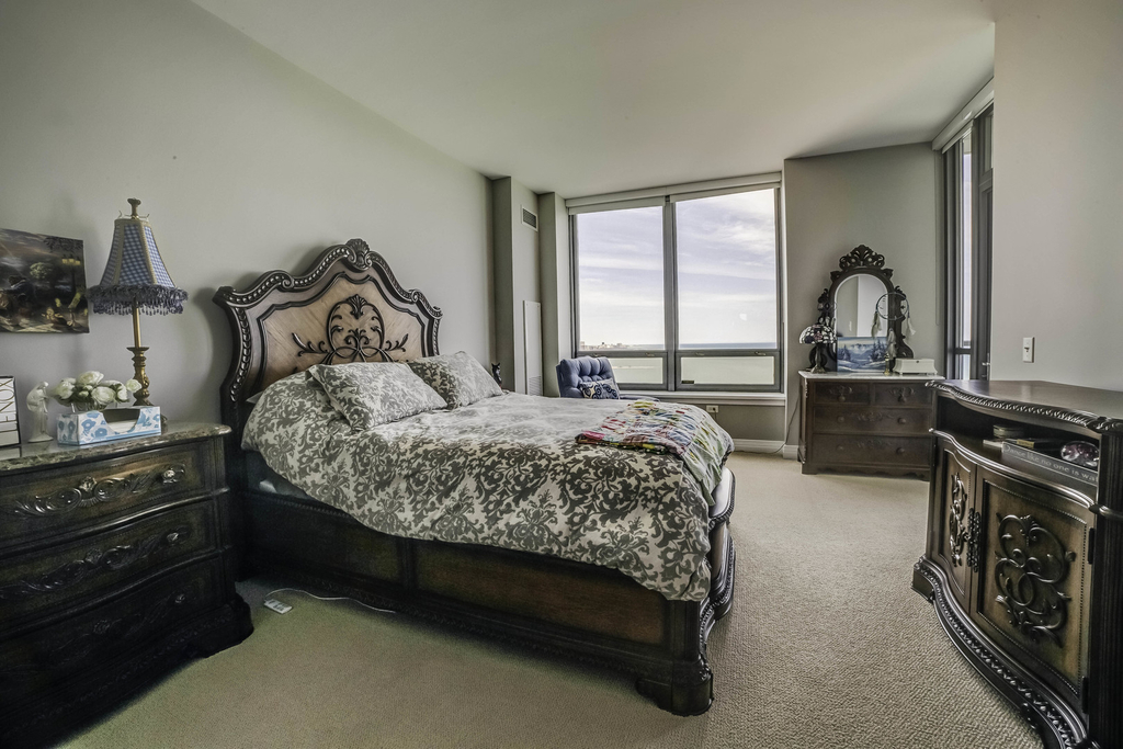 600 North Lake Shore Drive - Photo 15