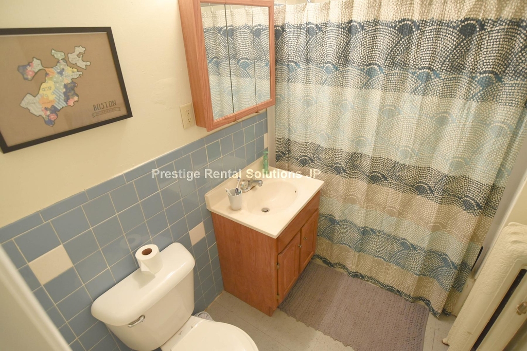 1120 Commonwealth Ave. - Photo 6