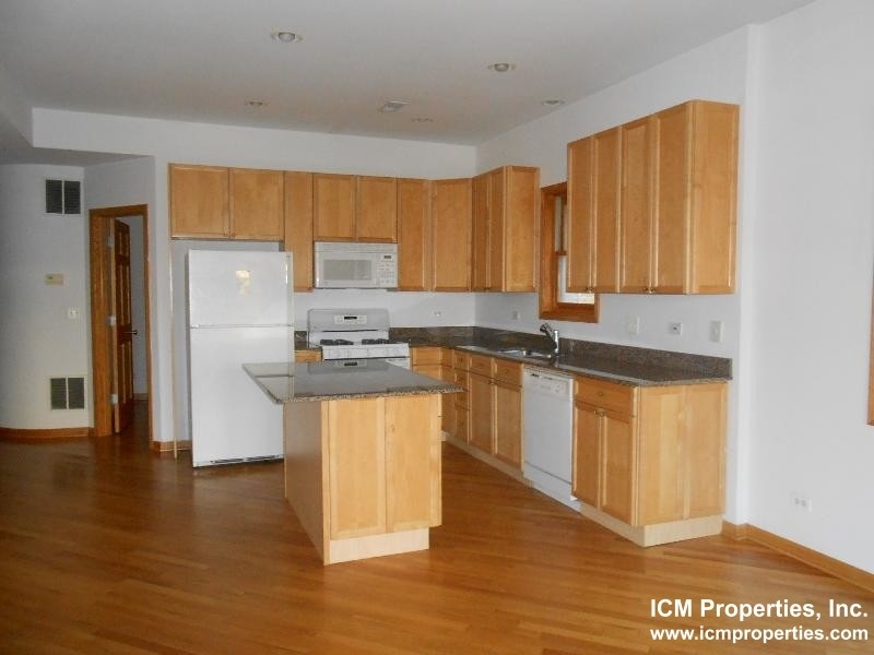 2741 North Southport Ave. - Photo 6