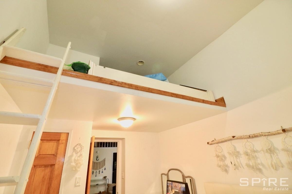 107 West 69th Street - Photo 8