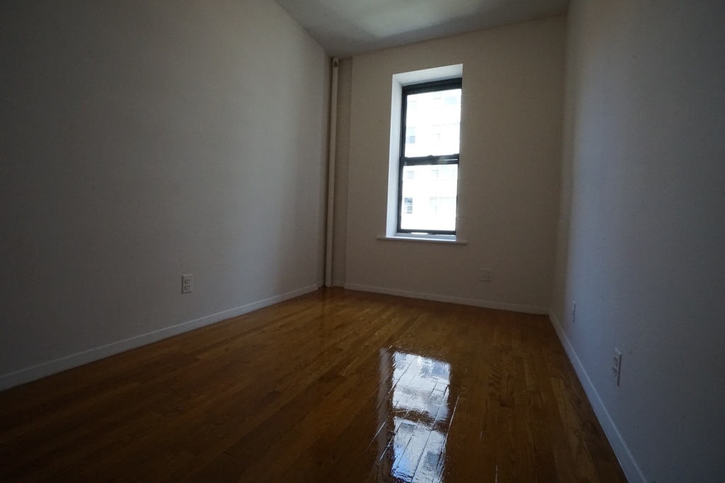 532 East 82nd Street - Photo 4