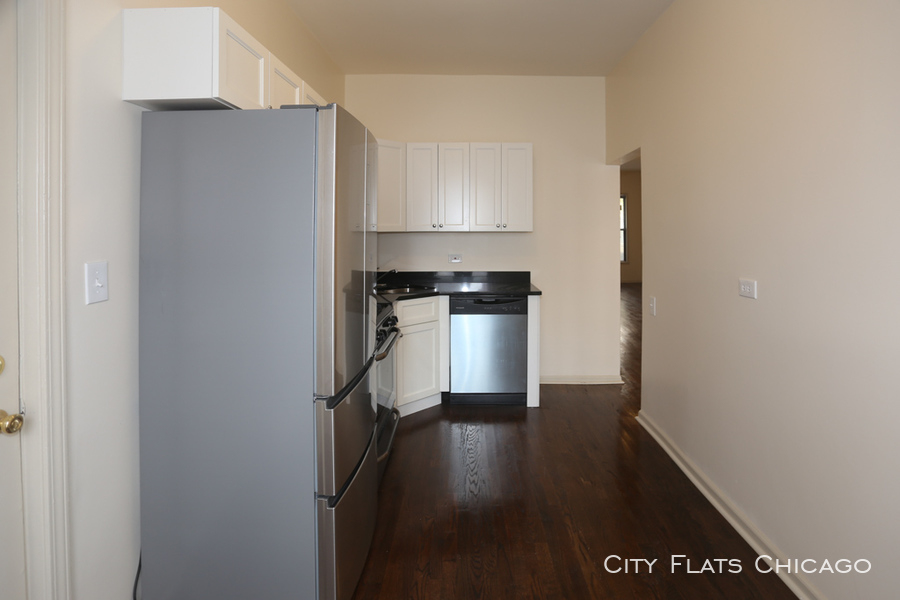 1313 W. Leland - Photo 2