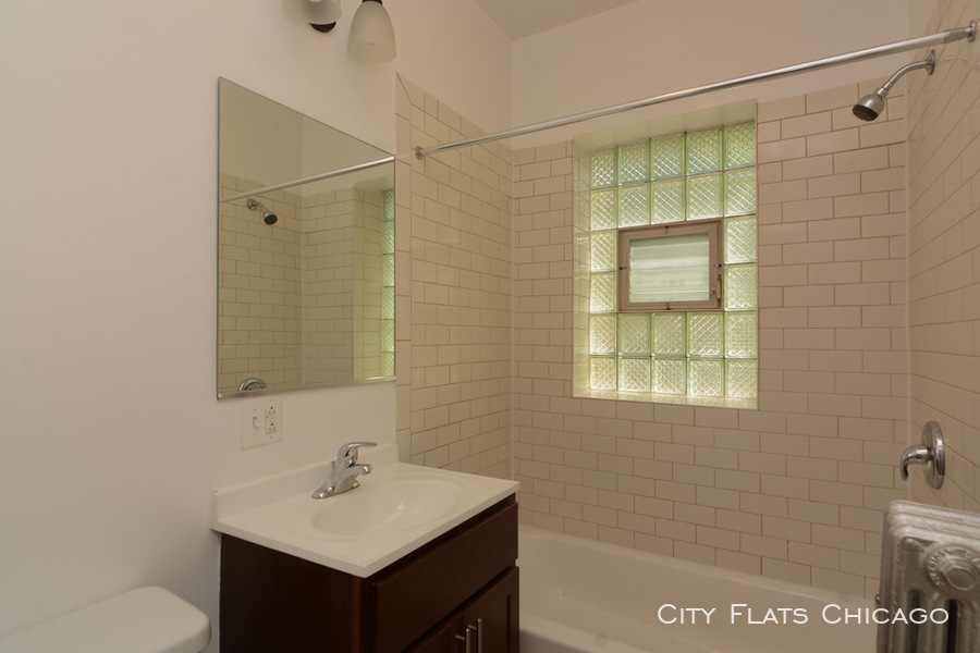 4756 N. Maplewood - Photo 13