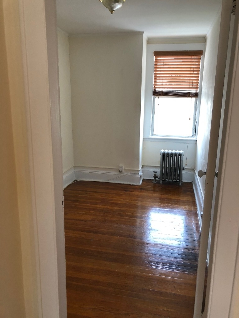 32 Street / 21 Avenue - Photo 4