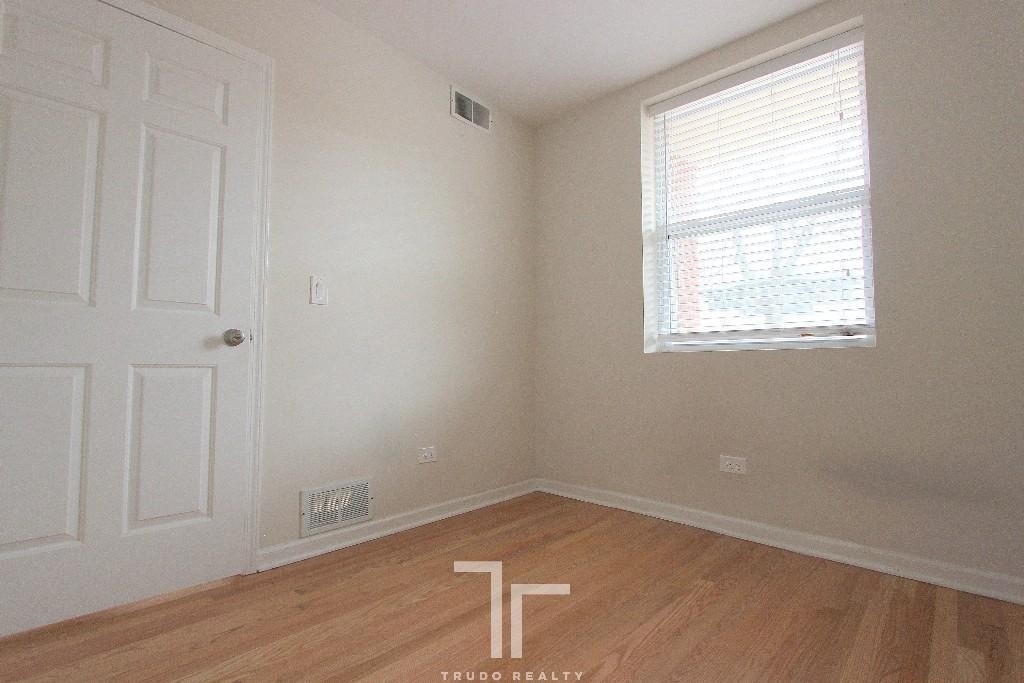 2520 West Leland Ave. - Photo 10