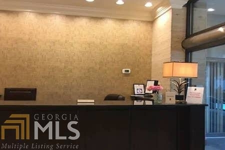 300 W Peachtree St 16e - Photo 6