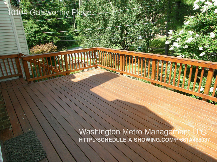 10104 Galsworthy Place - Photo 16